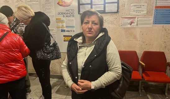 “Майже два роки прожила під обстрілами”, – розповідає опікунка про літню жінку з Берислава 