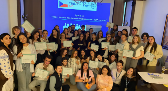 The Vidnova Project. Create Change: Project Management for Youth Program.
