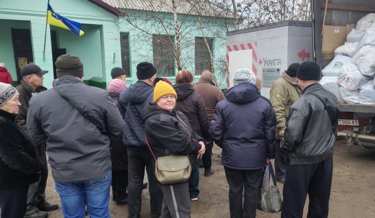 Захистити від холоду: жителі прифронтових громад отримають безкоштовне паливо