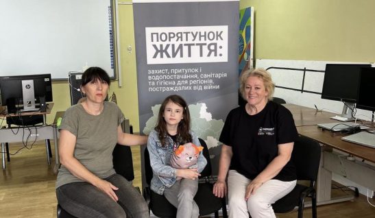 «Це просто диво, що я з вами зустрілася»: мама дівчинки, яка знову чує світ 